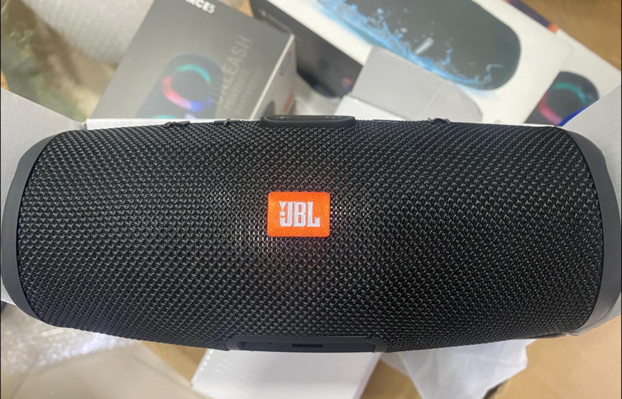 Parlante charge 5 JBL
