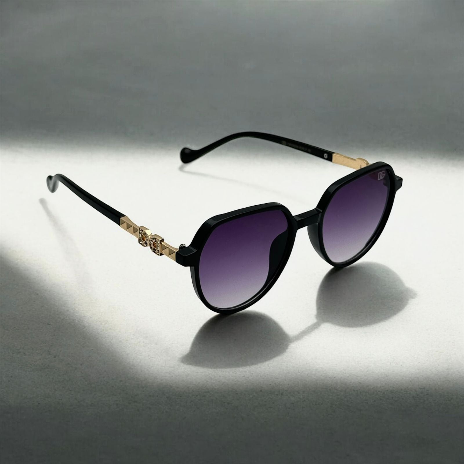 Gafas de Mujer Dolce & Gabbana – Elegancia y Seguridad
